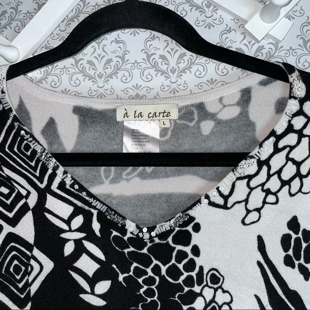 a la Carter blouse women’s size large black-white top 3/4 sleeve ruffle - Picture 11 of 15